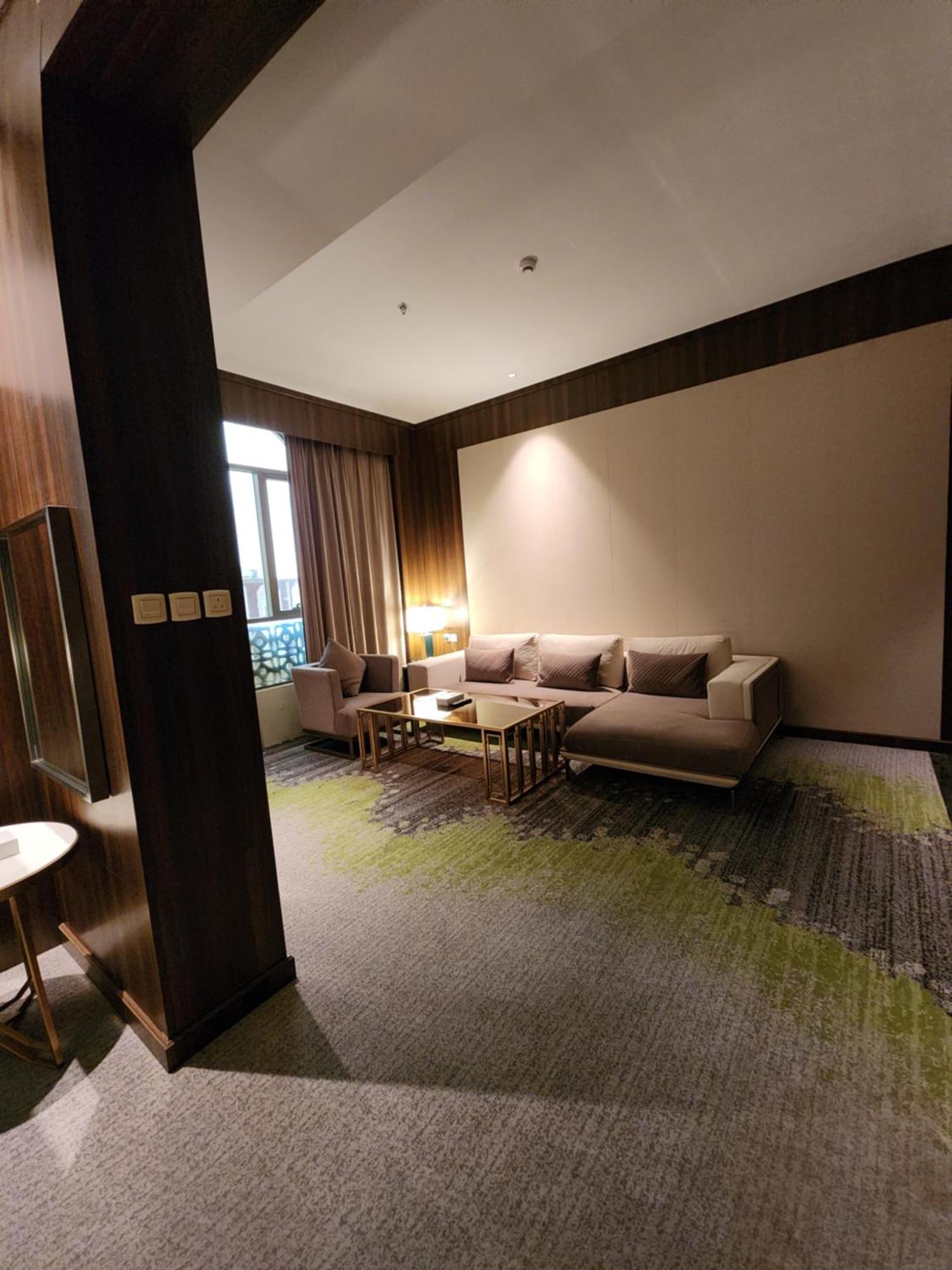 Ahad Rafidah Azar Hotel מראה חיצוני תמונה
