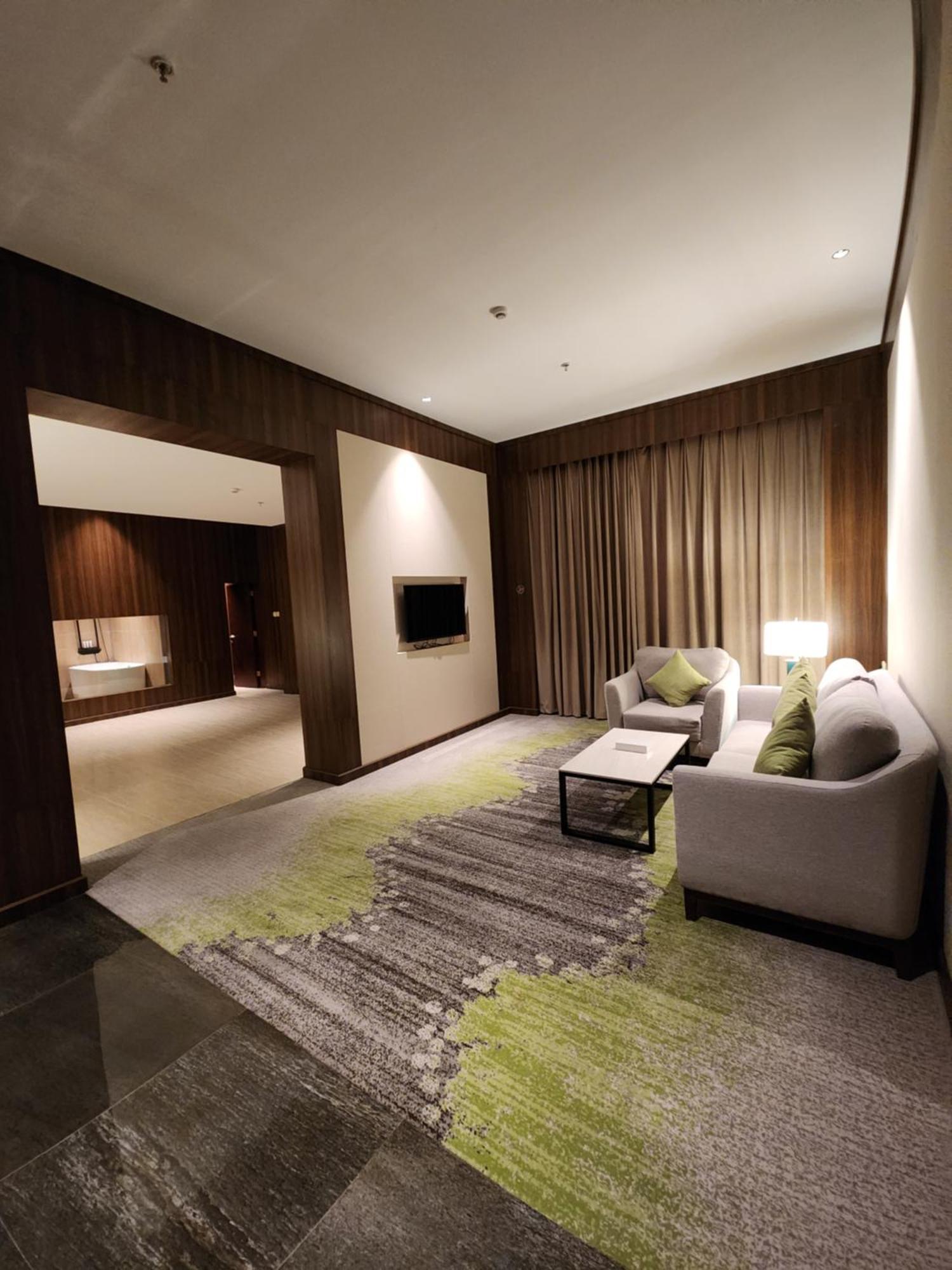 Ahad Rafidah Azar Hotel מראה חיצוני תמונה